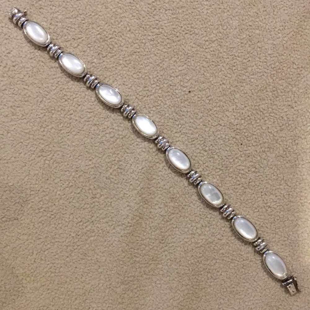 Vintage Mother of Pearl Cabochon Sterling Silver 925 Bracelet - Picture 4 of 12